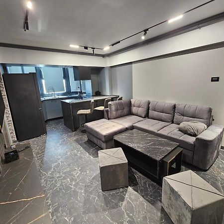Апартаменты 50Nuante De Gri Бая-Маре Экстерьер фото